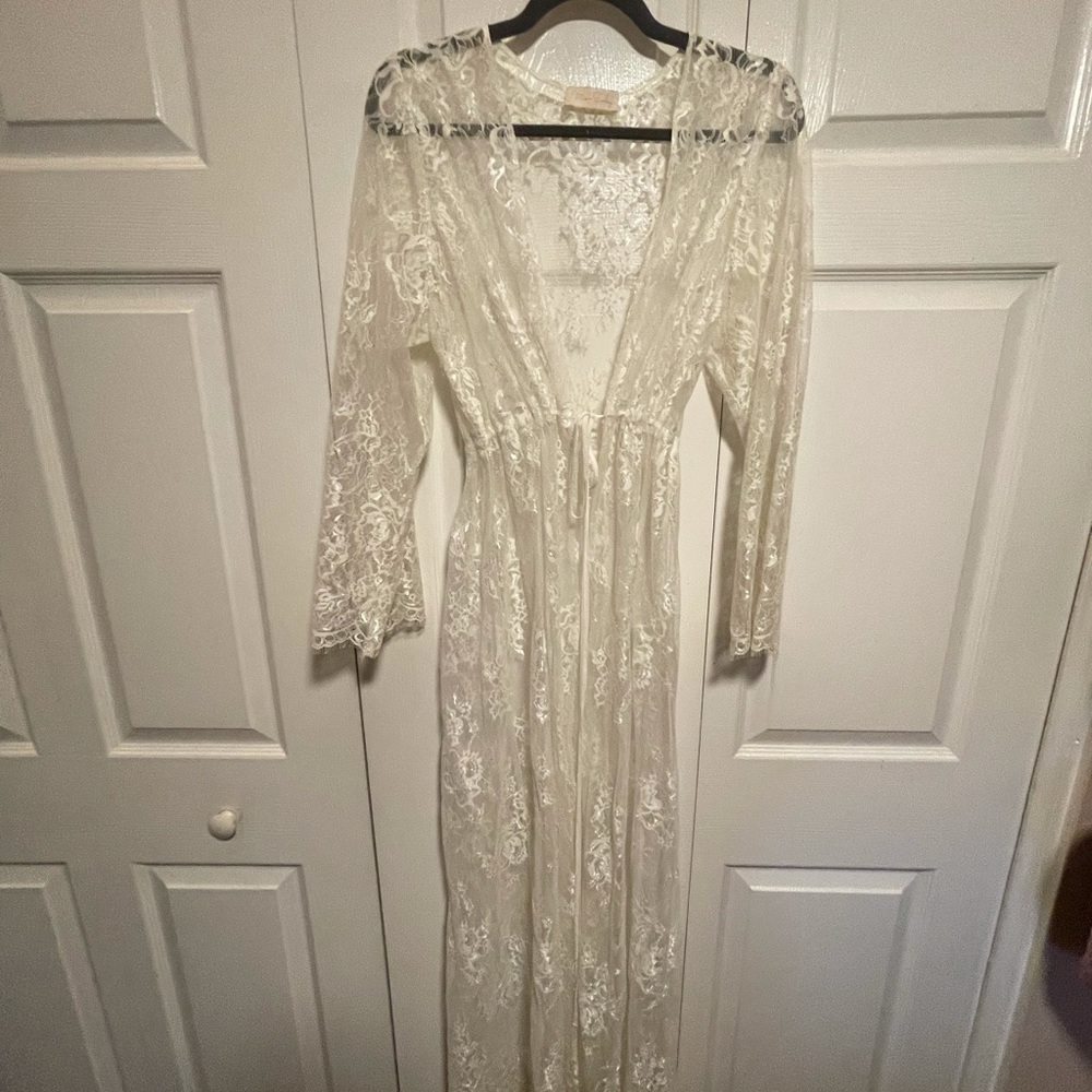 Bridal getting ready robe